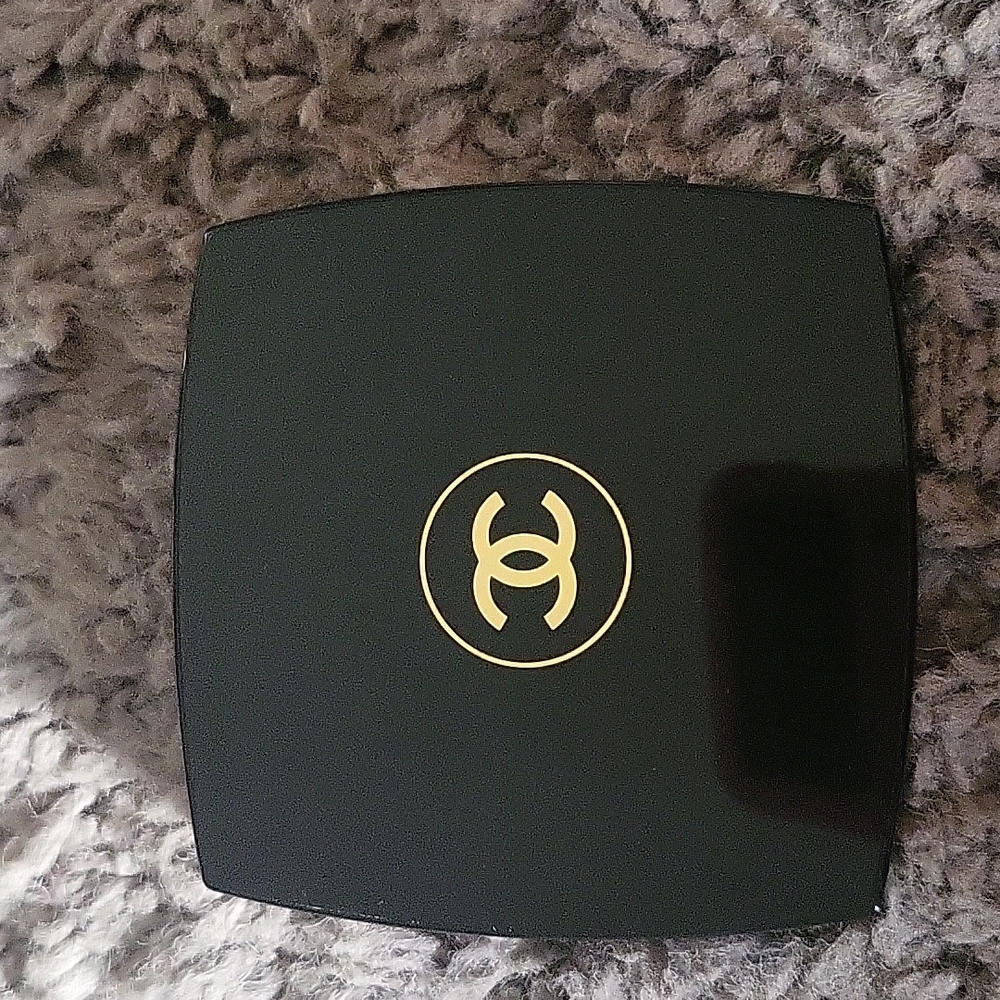 Chanel blush Peche Rosee